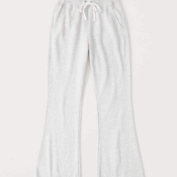 Abercrombie & Fitch Pants - Abercrombie and Fitch Sweatpant size XL NWT